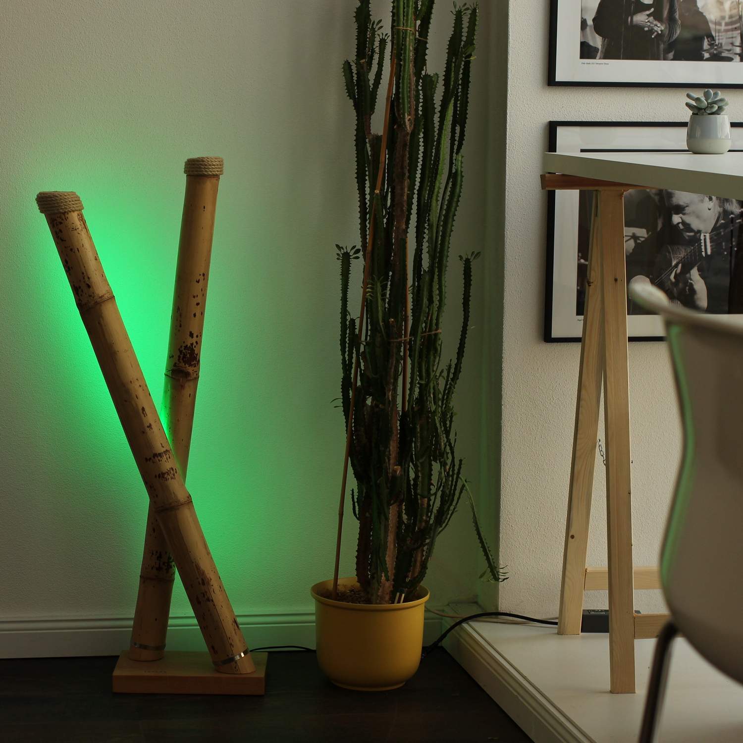 Design LED Stehlampe aus Bambus “LevantoX”, Tuneable White und farbiges RGB-Licht – Bild 3