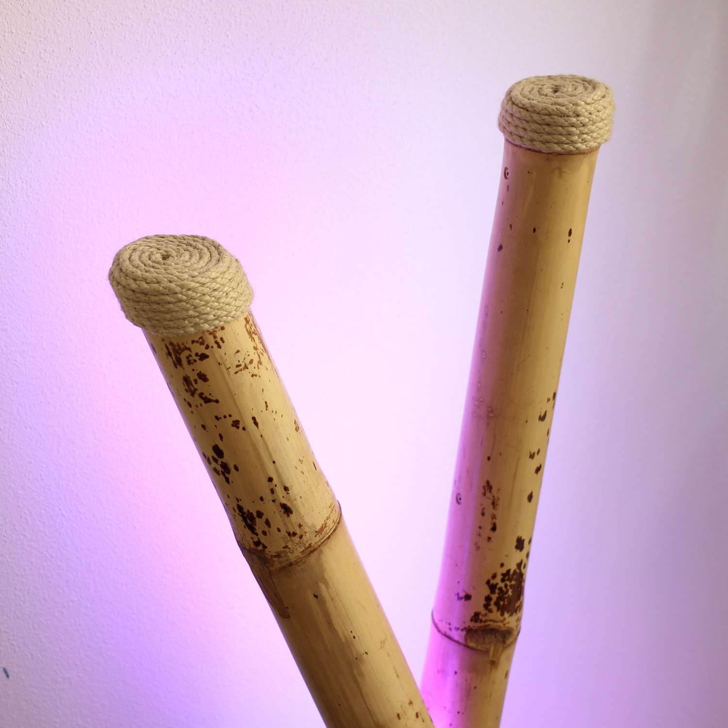 Design LED Stehlampe aus Bambus “LevantoX”, Tuneable White und farbiges RGB-Licht – Bild 9